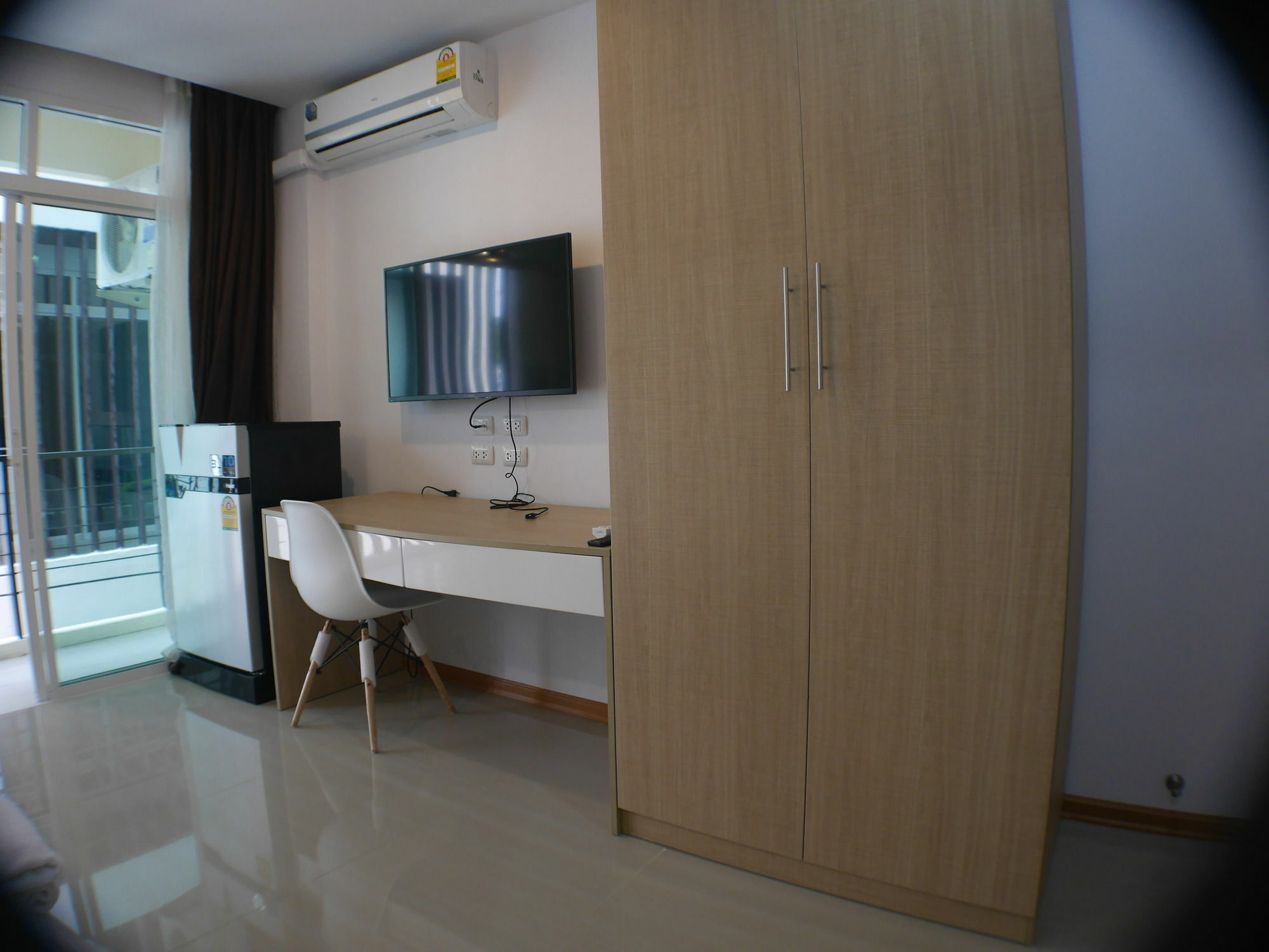 Darisa Apartment Service Patong Exterior foto